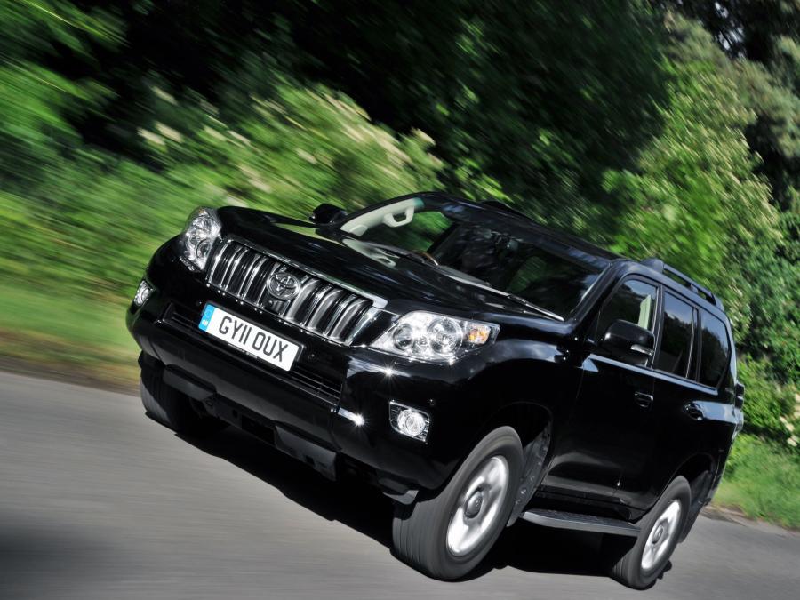 Toyota Land Cruiser Prado 150 60th Anniversary 2011 года  (UK) (фото 6 из 20)